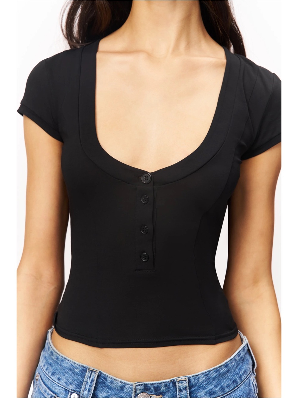 NWT GUIZIO Rita V Neck Top in Black Short Sleeve Scoop Neck Stretch Basics Layer